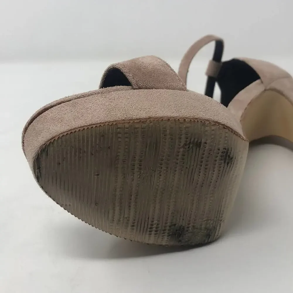 $10 SALE! Yongyabu women’s 8 faux suede mauve platform heels